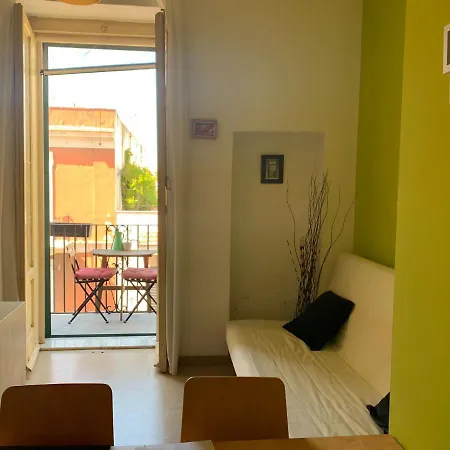 Palazzo Dei Tabacchi Барі